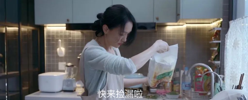 直播间里买翡翠，疯狂背后暗藏玄机