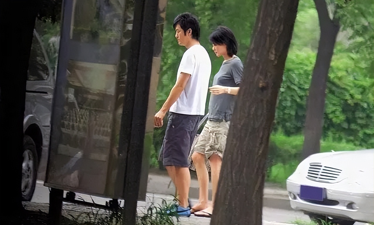 赵丽颖婚纱照流出：离婚一年后，她终于等来了婚礼？