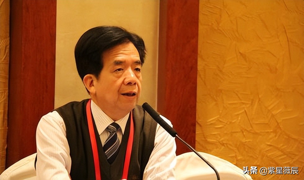 中国扑克界龙头，一年卖7亿副的姚记扑克，2019年为何突然改名？