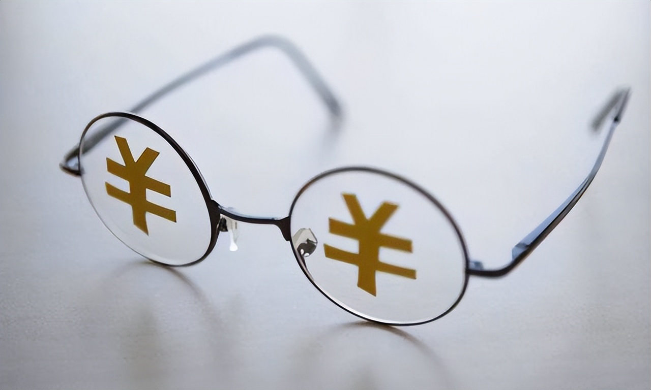 300塊和3000塊的眼鏡，有啥區(qū)別？一文為大家揭秘，別再交智商稅