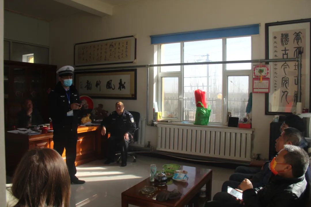 普法宣讲进企业 便民利企促发展丨优化法治化营商环境