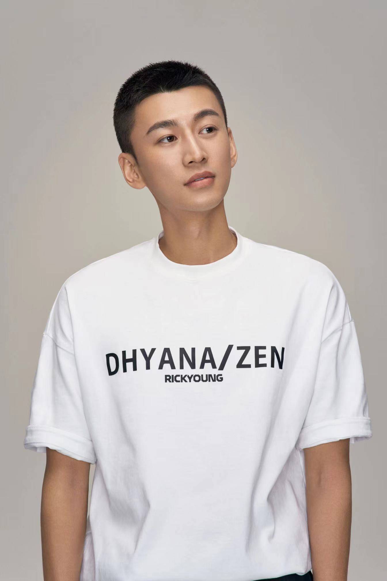 《拜托了！别宠我》第二部开机 金贤正再演呆萌皇帝穿越现代追爱