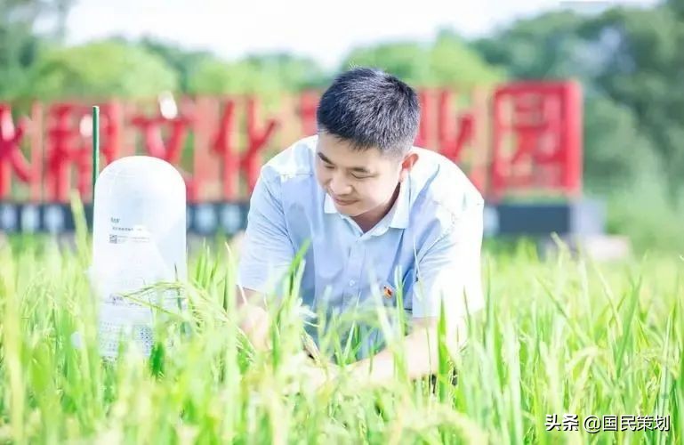 不寻常信号！当下中国3大趋势，正在排队下乡？