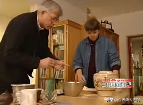 央视知名主持人系美国飞虎队后裔，长居中国：直言加入中国很自豪