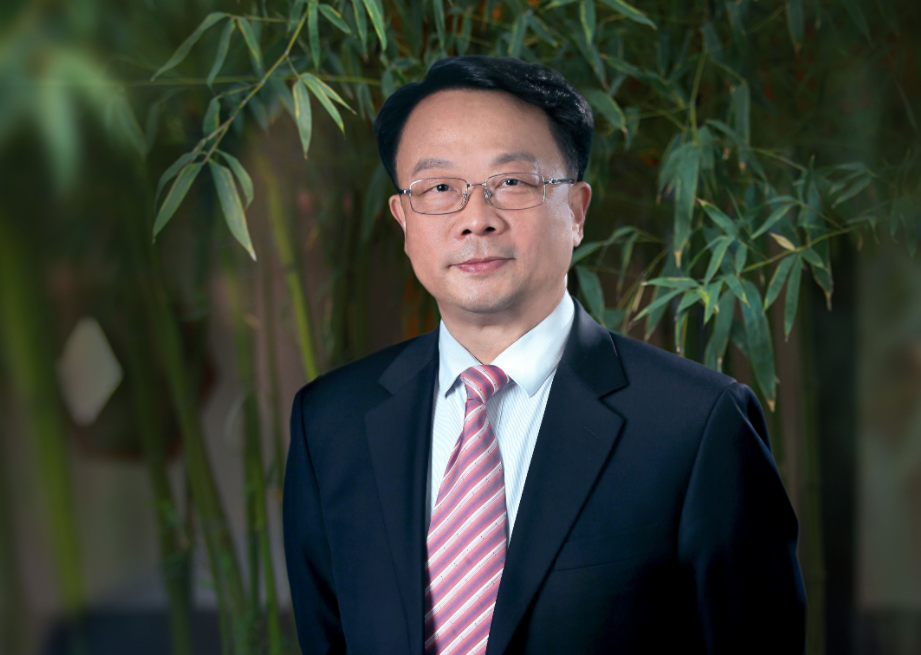 清华换“掌门人”了！有勇有谋履历不凡，或能改变人才外流问题