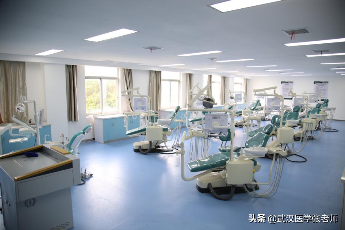 预科班录取口腔医学院校-湖北三峡职业技术学院