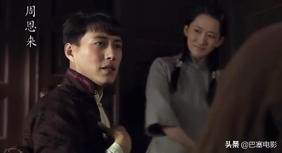 青年周恩来别硬演，朱亚文印象深，陈坤黄晓明不沾边，靳东也一般