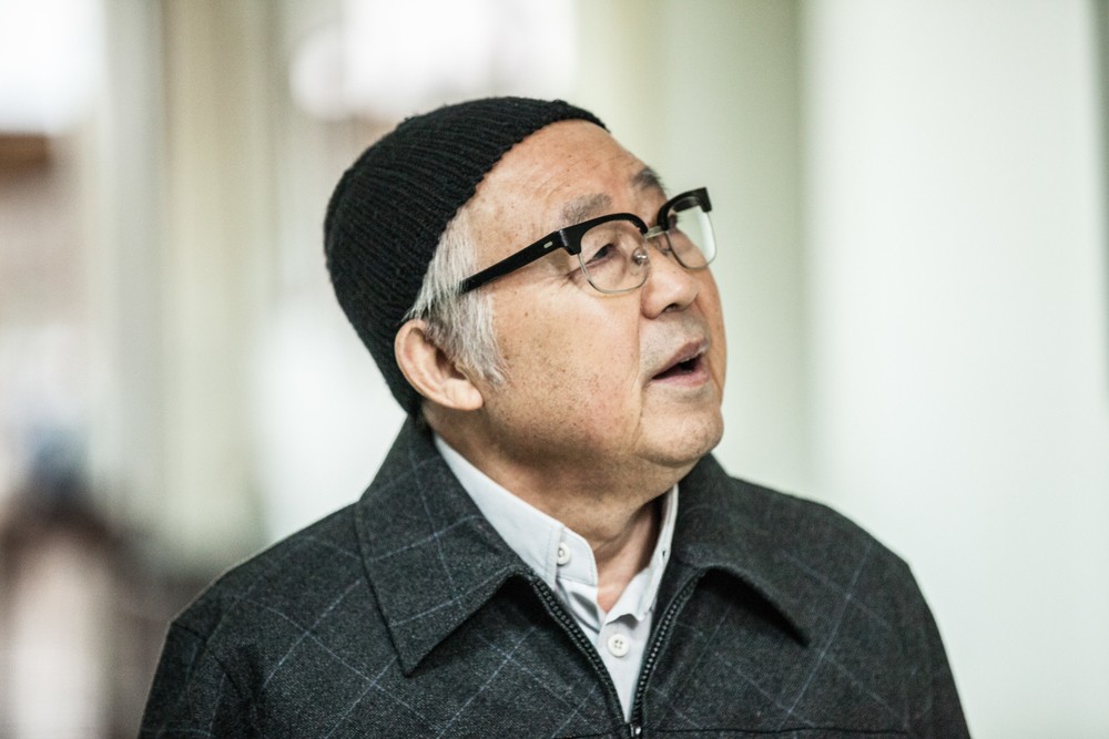 演了几十年配角的老戏骨，65岁才担任主角，如今73岁婚姻成谜