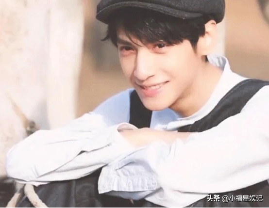 盘点“歪嘴杀”的13位明星，个个惊艳到糖分超标，帅到心坎里了