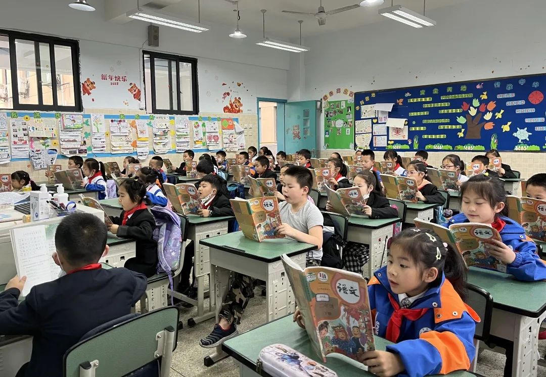 书香润泽生命 阅读成就未来｜记成都市双流区棠湖小学之书香班级