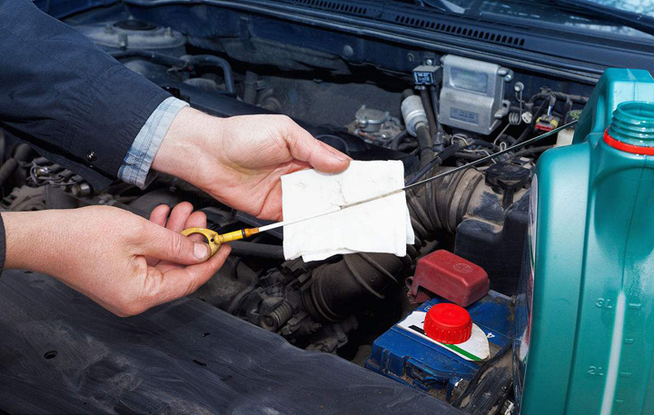 汽车保养换机油常识