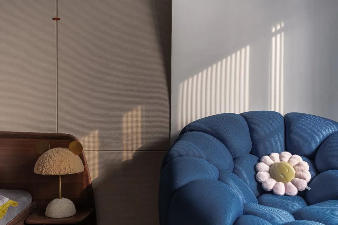 这对上海夫妻的290㎡新家，全屋布置的摩登复古，藏不住的高级感