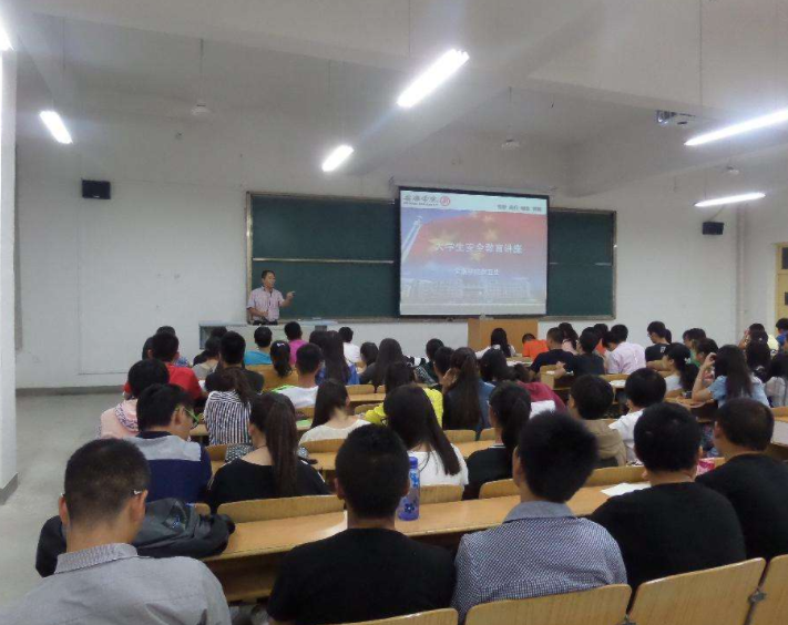 适合大专毕业选择的6类工作，专业生就业范围窄？不见得