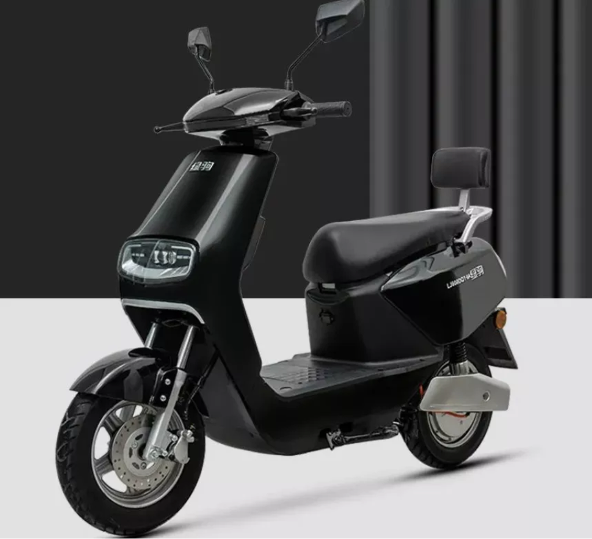 2款超省电的电轻摩来了,小而实用很好骑,跑得远更耐用-全球电动车网