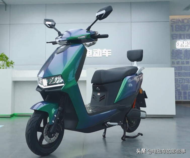 2022新出的3款电摩，大功率电机，续航120公里起，冬季也能跑长途