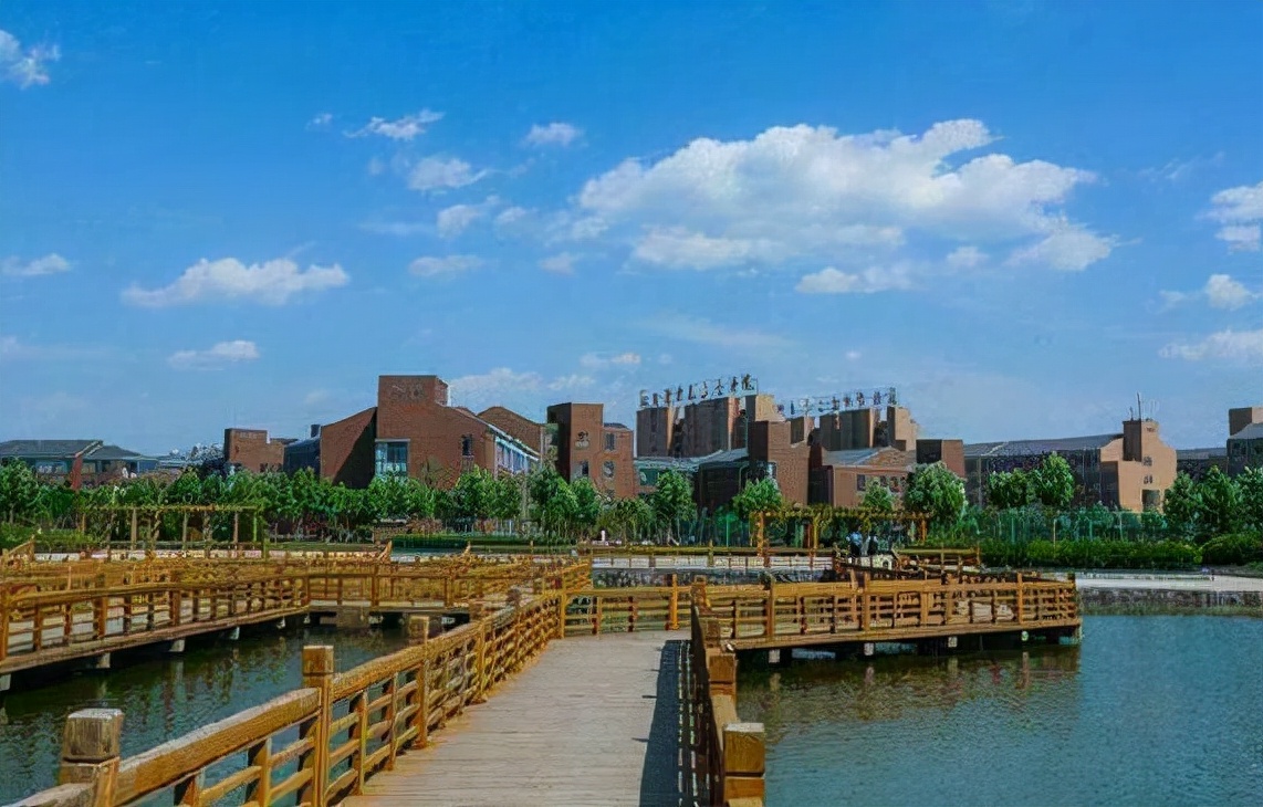 喜报！河南即将迎来一所新医科大学，当地教育再上一层楼