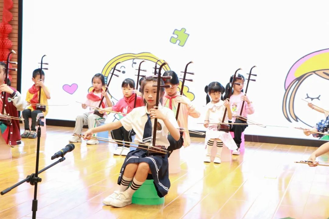 彭镇小学第十四届校园艺术节节目海选暨文艺展演活动如火如荼进行