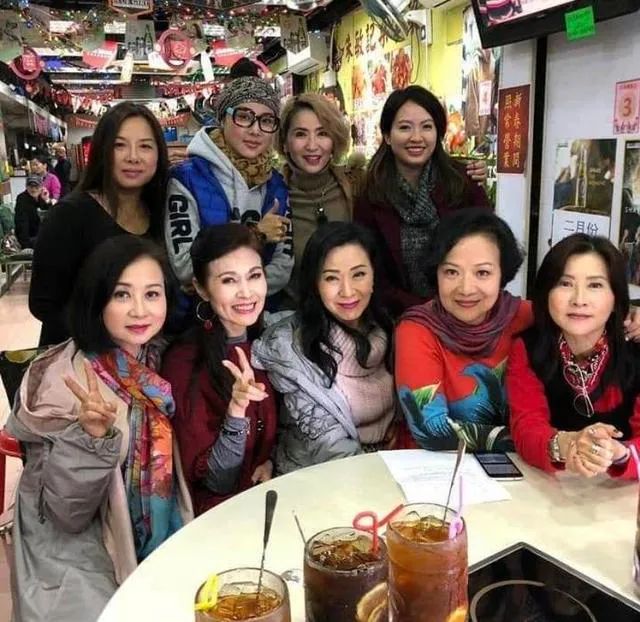 TVB金牌女配角肺癌睡梦中孤独离世，背后故事让人既惋惜又痛心