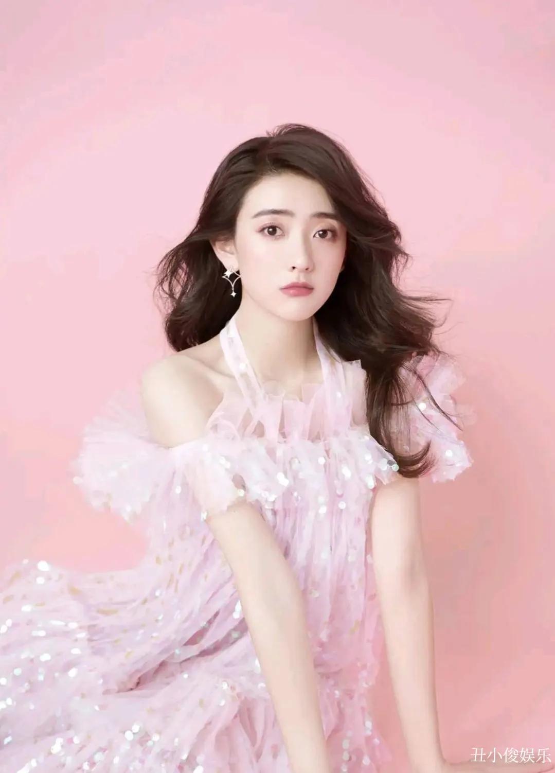 盘点娱乐圈中白到发光的魅力女星