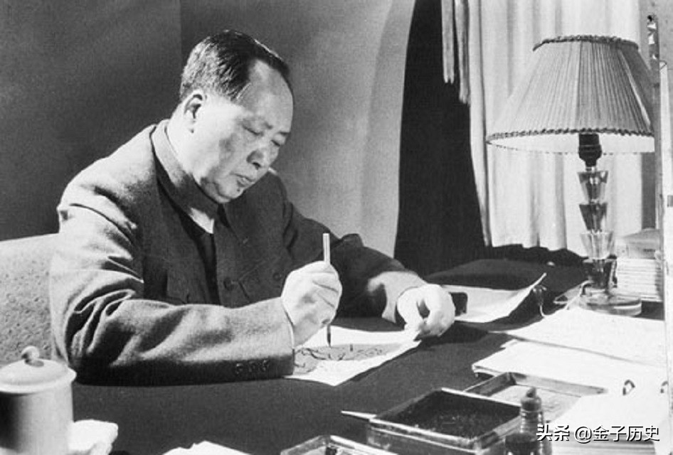 1951��һ�����ٽ��������̣���ϯ�������ͷţ��ٸ������Ÿ�����