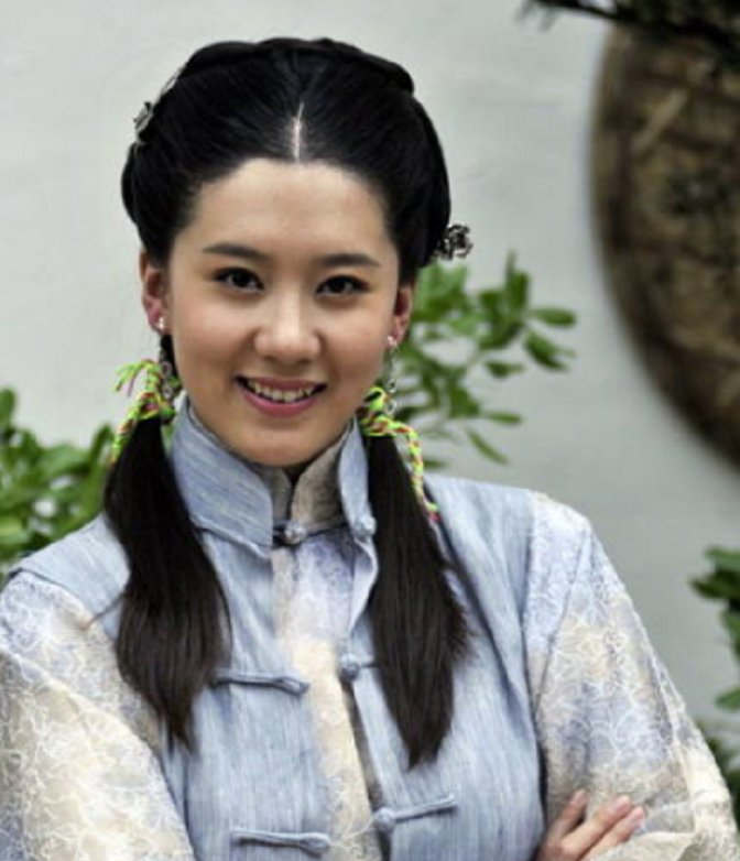 孟静娴杨淇(因《甄嬛传》爆火的"酱油角色"现状:她咖位不输主角,成功