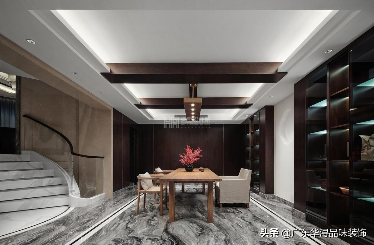一进门就被迷住了的中式轻奢风别墅，方寸之间，尽显奢华