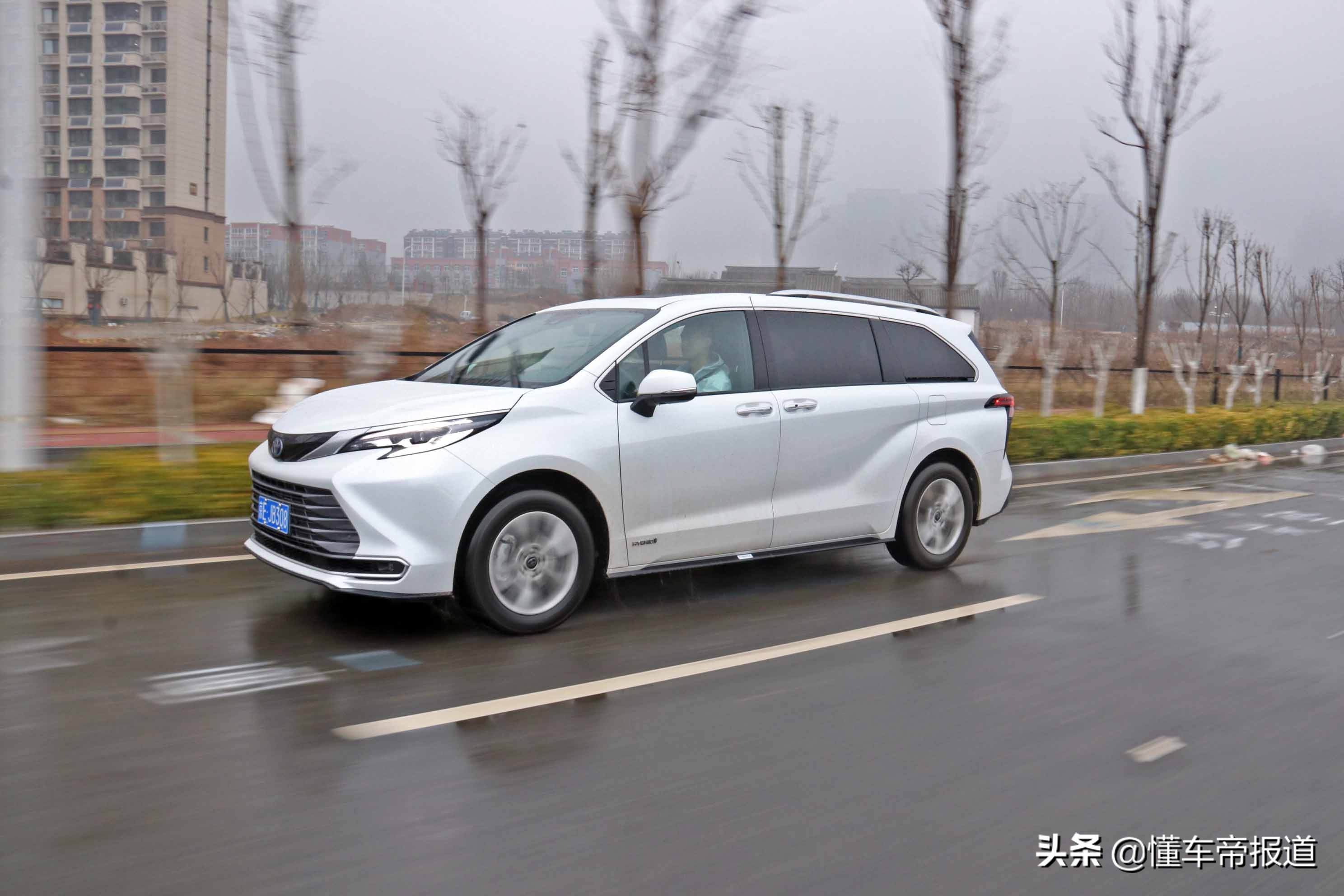 对比｜舒适家用选谁好？奶爸看过来！起亚嘉华VS广汽丰田塞纳