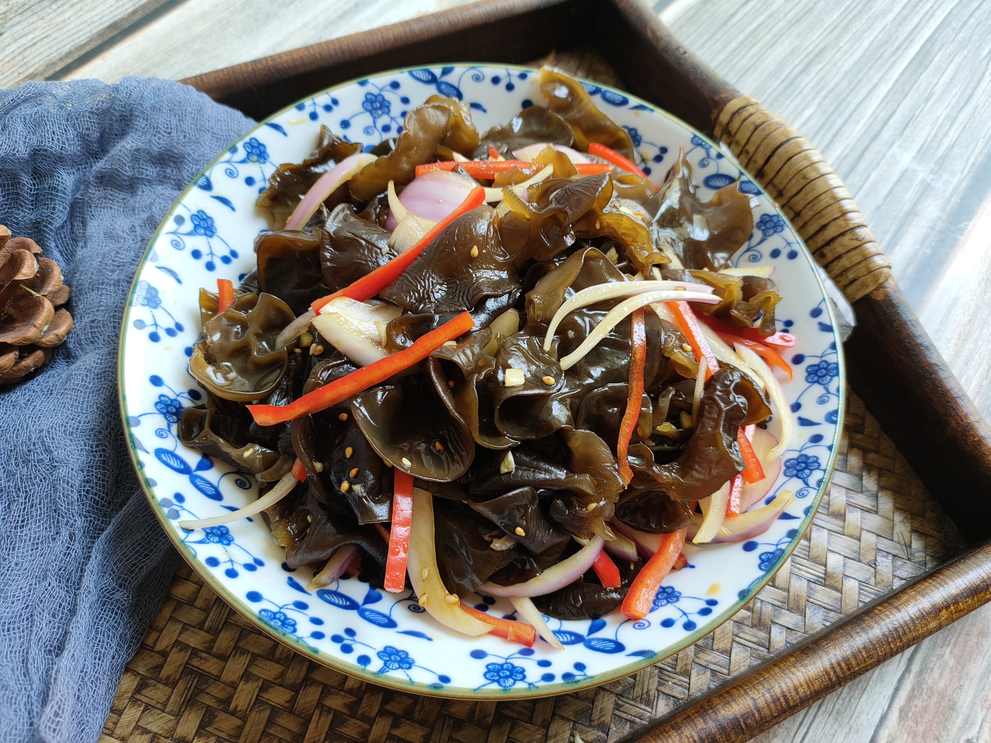 年夜饭凉菜先上桌,推荐6道凉拌菜,清脆爽口,比大鱼大肉受欢迎