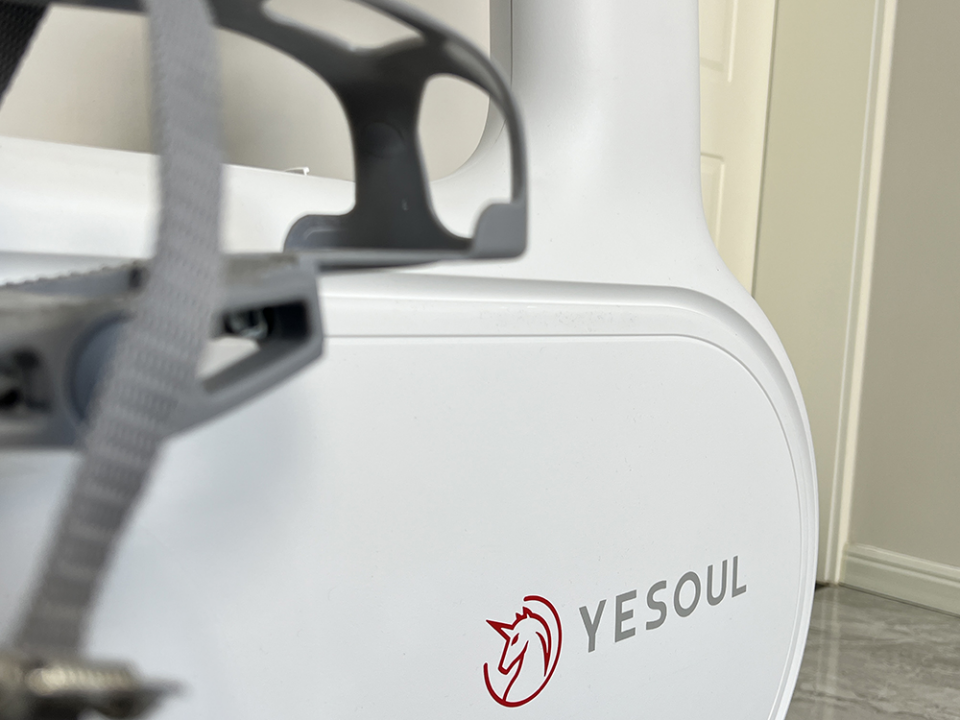 骑行更过瘾，七分钟燃脂爆汗的野小兽小白驹速燃动感单车体验有感