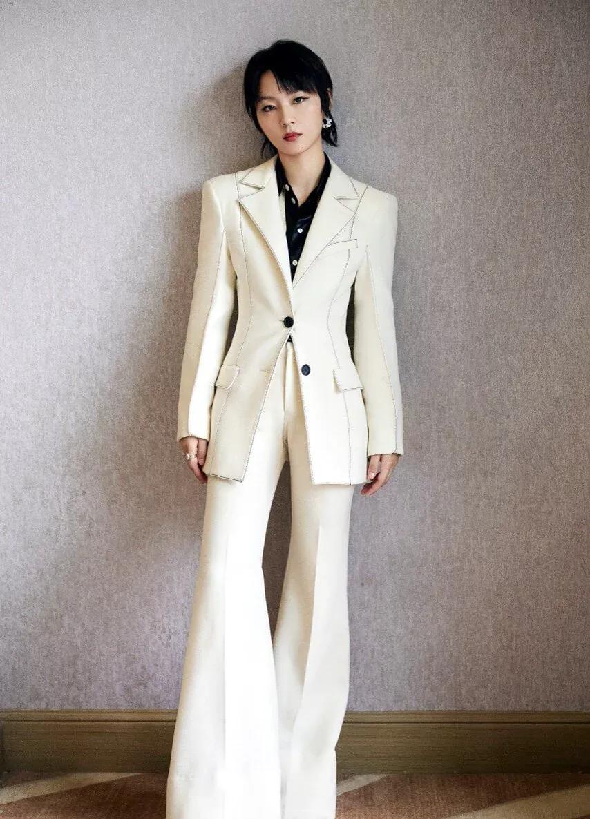 周笔畅美丽的图片