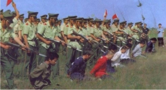“山西贼王”王彦青：带11名狱友挖地道越狱，逃亡路上还英雄救美