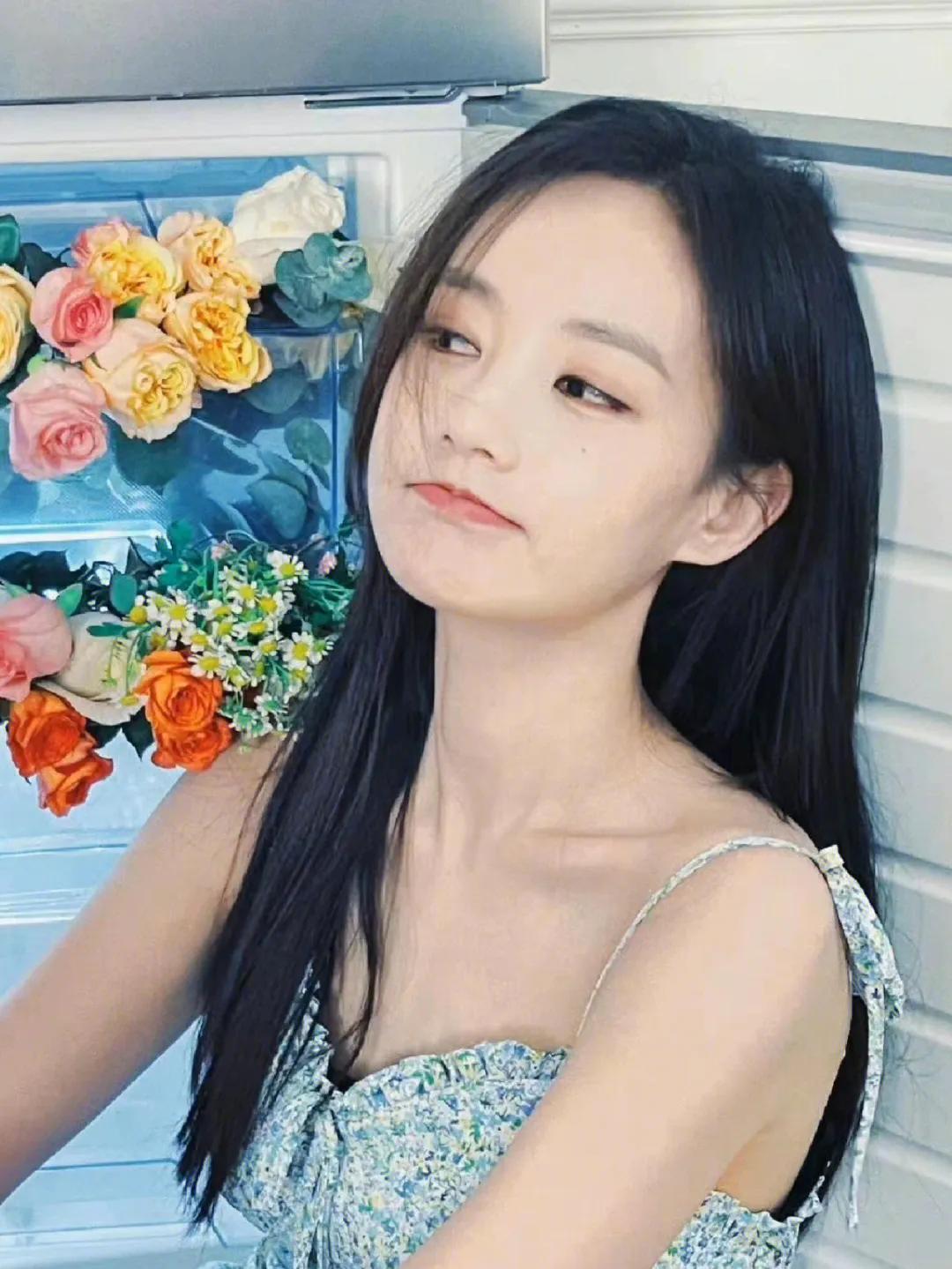 宝藏女孩李一桐