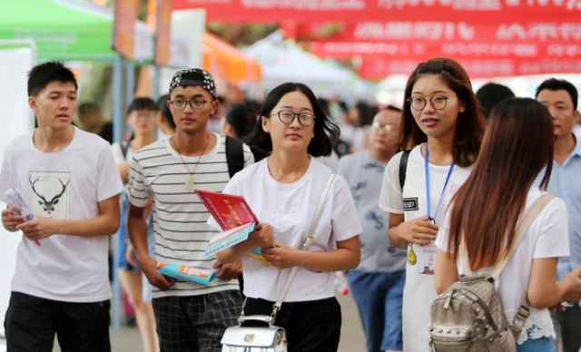 河北这2所大学臭名昭著，早已被官媒点名，考生家长报名需谨慎