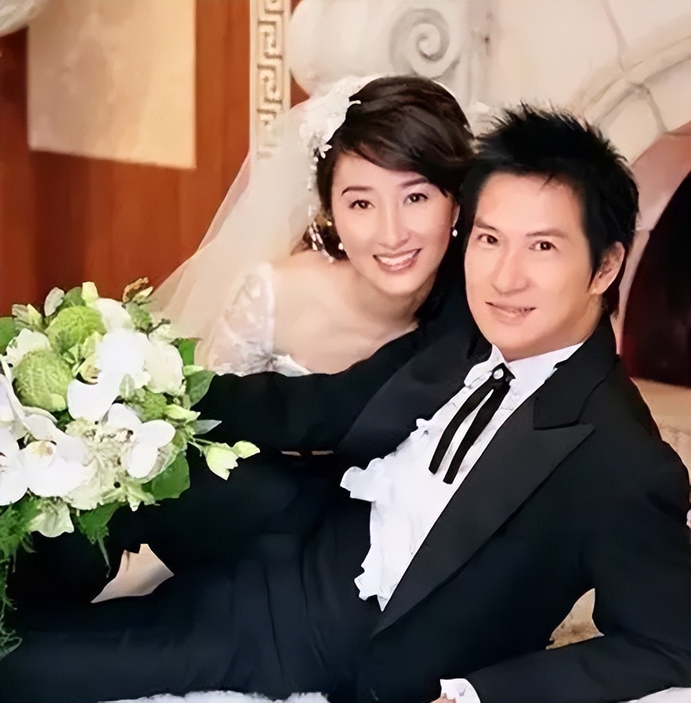 明明是50多岁的大叔，却把自己活成20岁的小伙，这些男星，我服