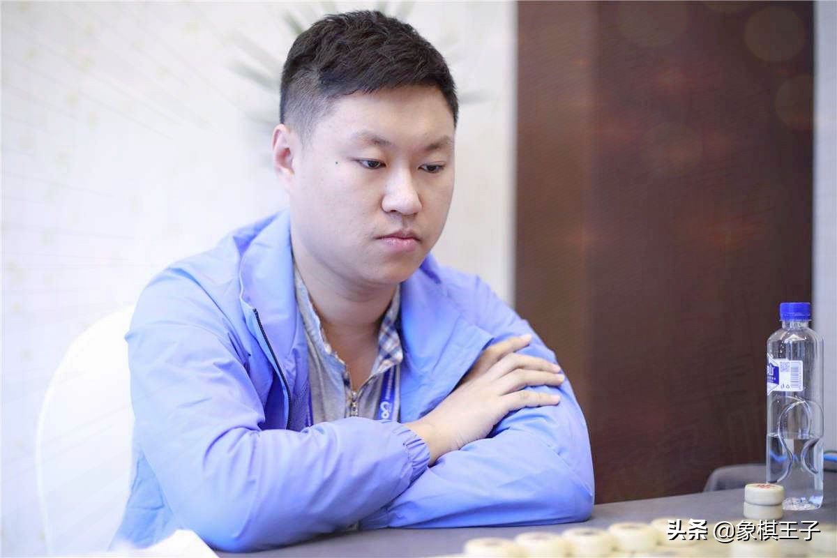 2021十大象棋人物：最佳棋手王天一，郑惟桐最神飞跃，吕钦功勋