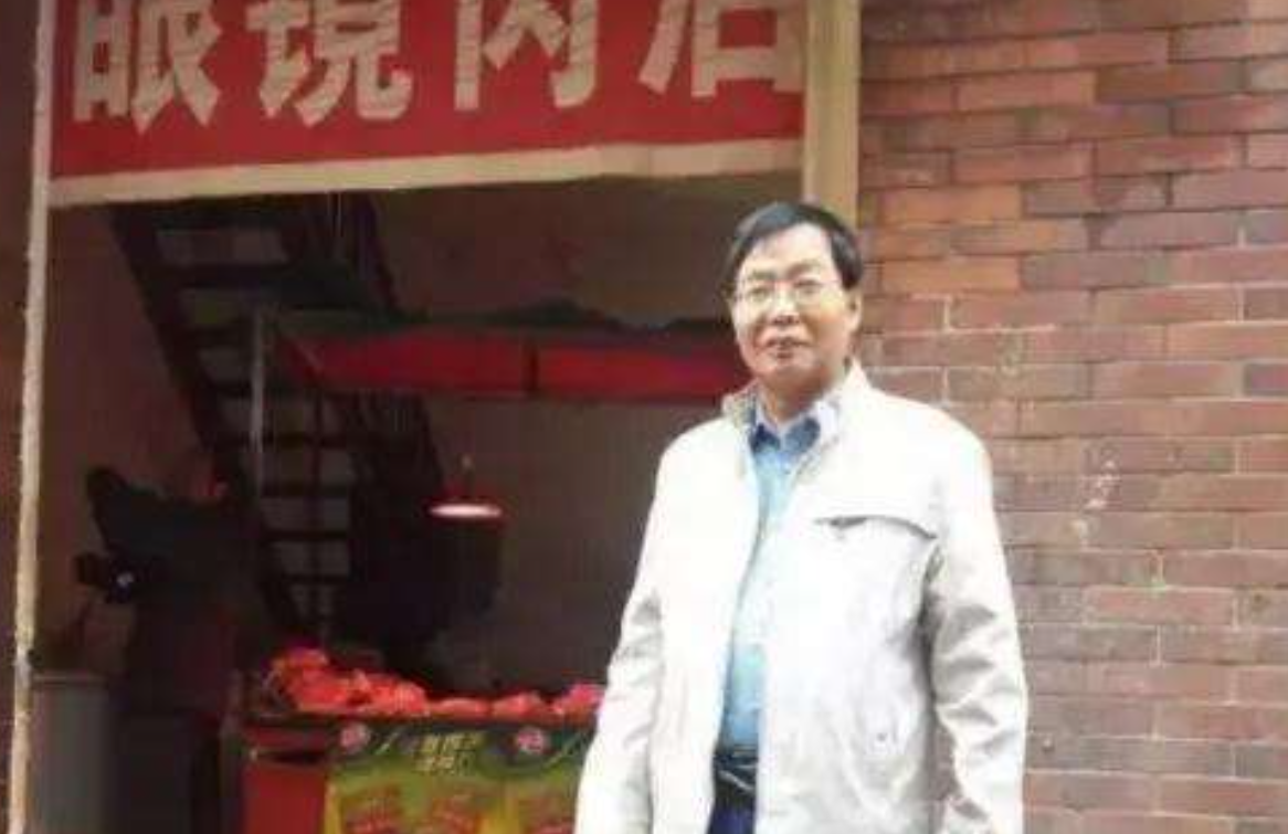 清华毕业后当5年客服，后辞职回乡当保安的张晓勇，后来怎样了？