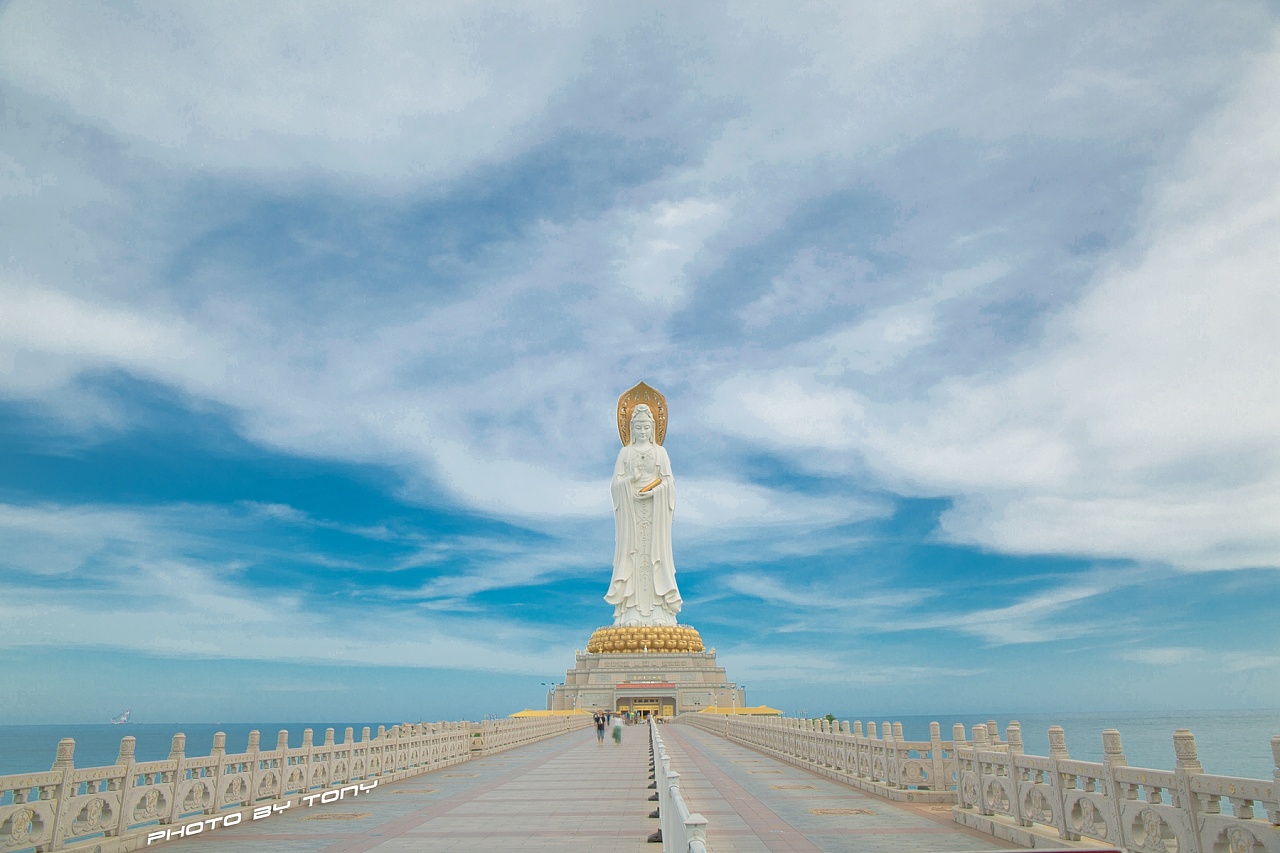 去三亚旅游大概需要多少费用（去三亚玩一趟花多少钱）