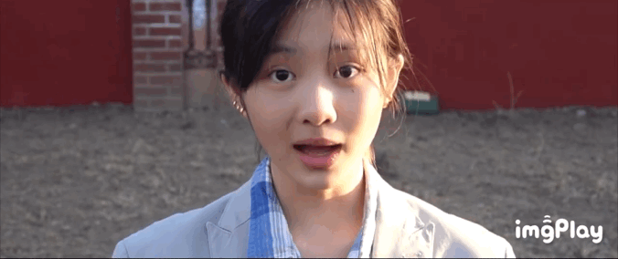 黄磊为女儿进圈铺路？黄多多配音拍戏演话剧，但总是少了点灵气？