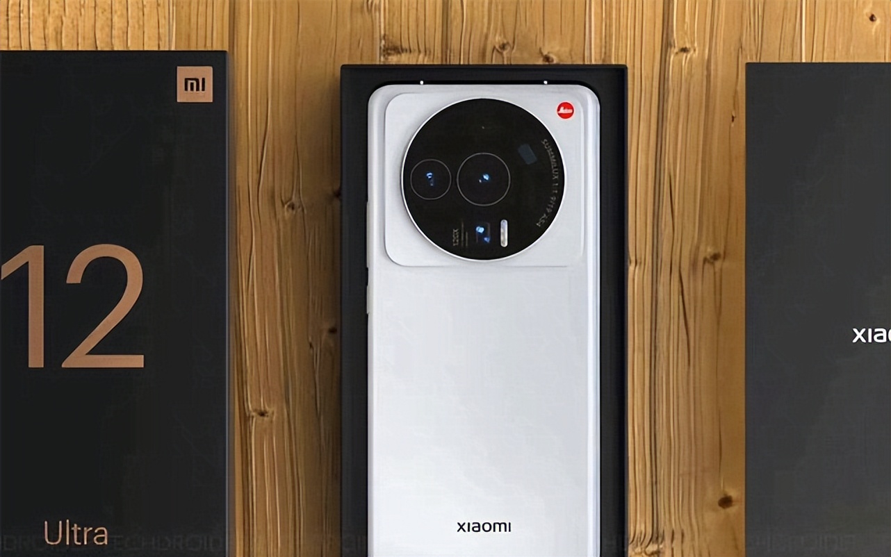 新机潮即将来袭：五款新机特色十足，200W、徕卡、直屏旗舰都来了