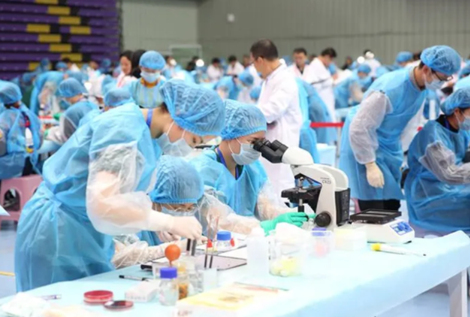 医学类大学前30名排行榜，榜首并非协和医学院，湘潭遭遇滑铁卢