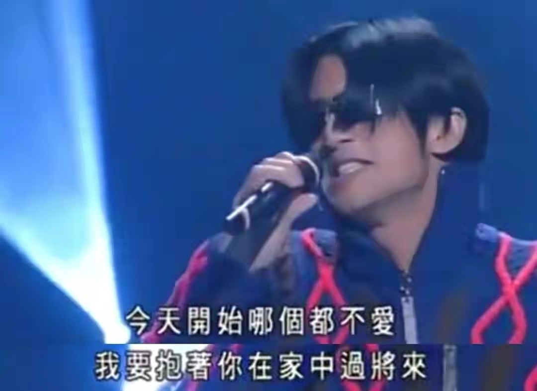 王菲爱过的5个男人，都是“弟弟辈”最小小11岁，她怎能下得了手