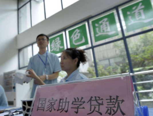 2022研究生初试成绩公布，还有个“坏消息”，部分学生上岸或遇阻