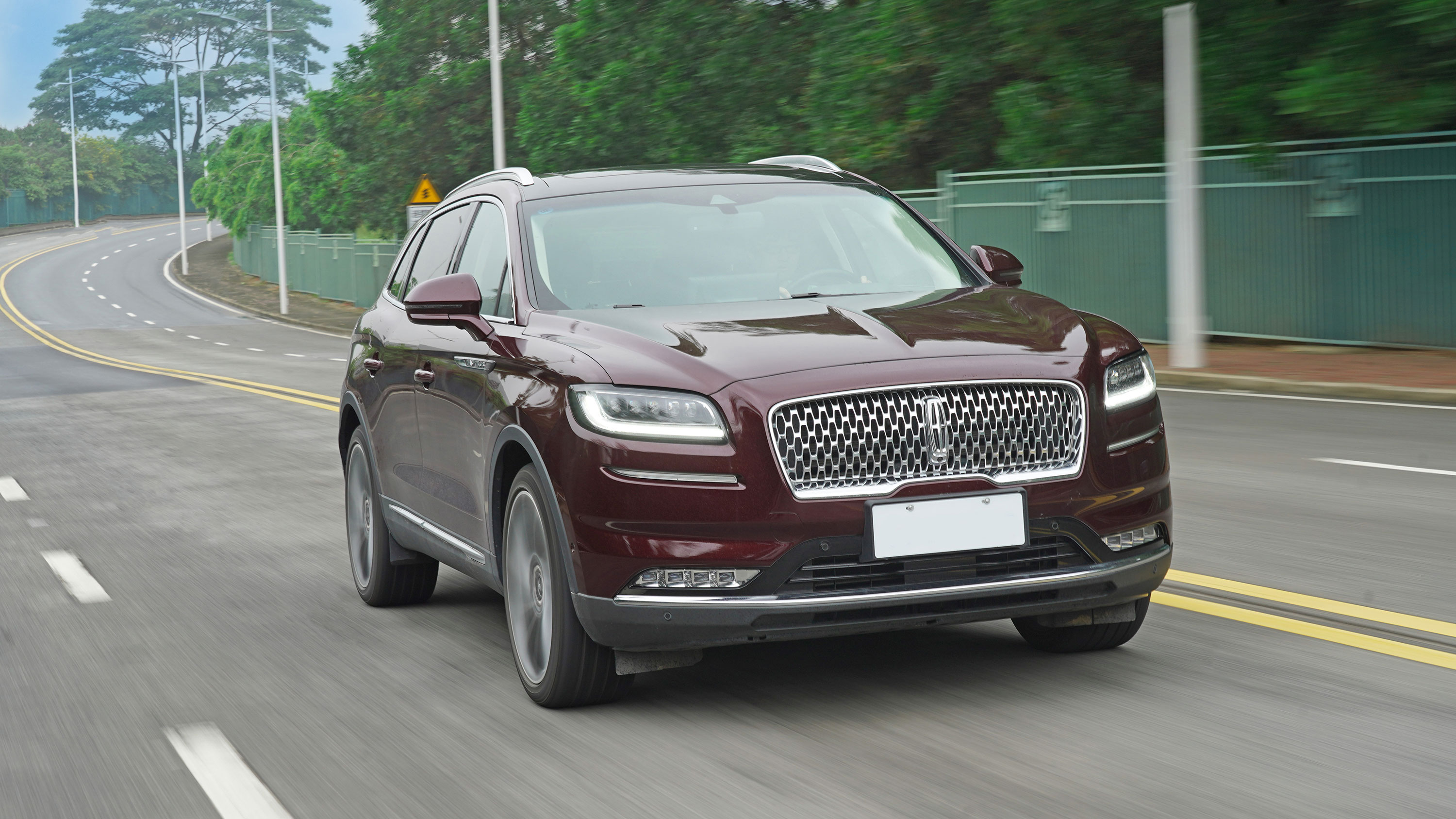 试驾林肯航海家：40万就能买到大V6，还要什么BBA？