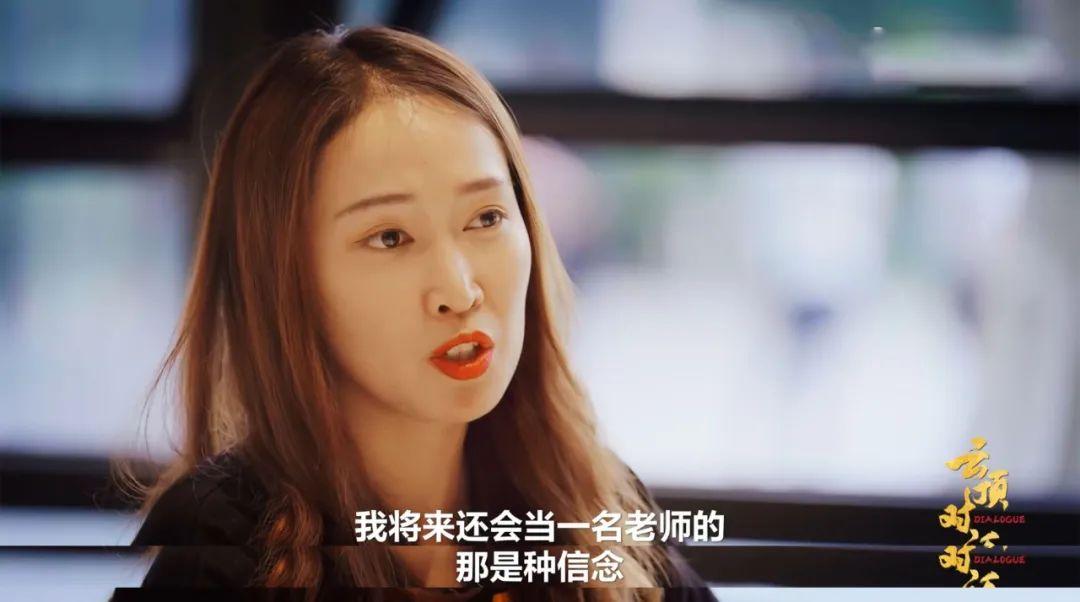 董宇辉拉黑趣店创始人罗敏他是新东方最火的主播，因为长得有特色，人称西安兵马