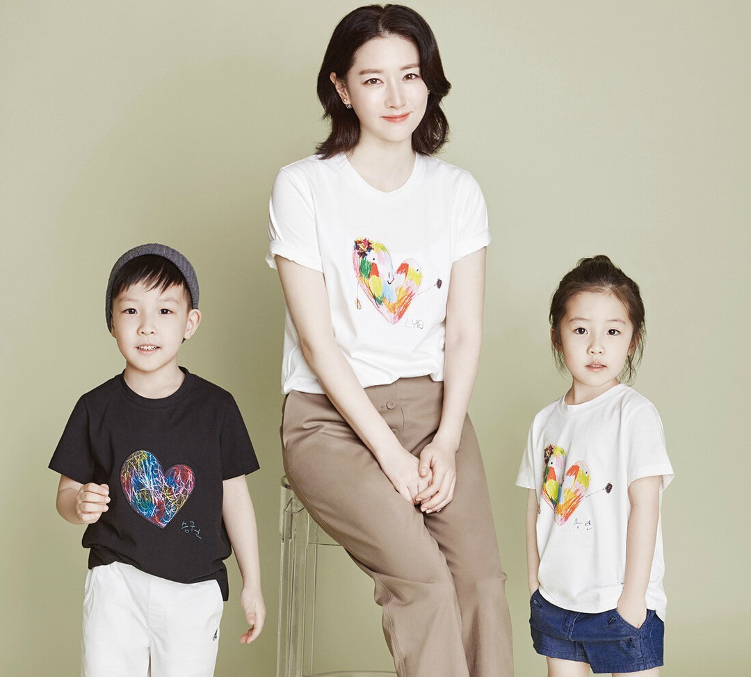 “大长今”李英爱：38岁嫁大丈夫，40岁生龙凤胎，事业家庭双丰收