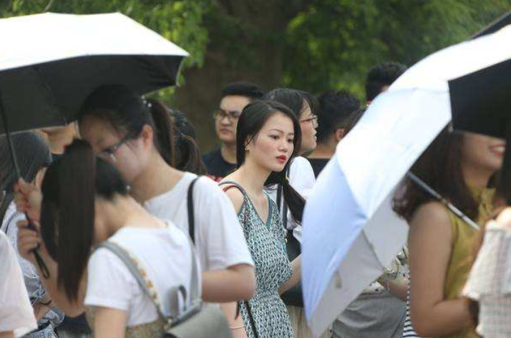 两所被“低估“的双非大学，业内认可度高，学生快来捡漏吧