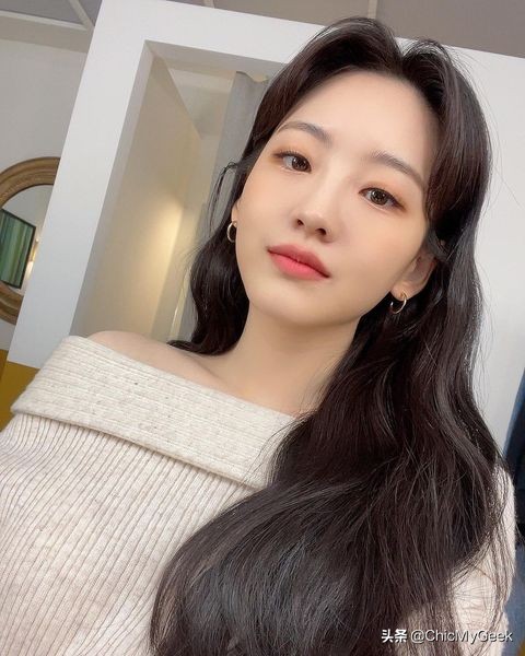 郑雨盛、李政宰力捧的怪兽新人！揭秘《僵尸校园》高冷班长崔南拉