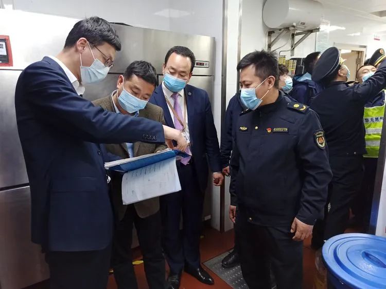 ���������й������ۺ�ִ���ֿ�չȼ����ȫ��鹤��