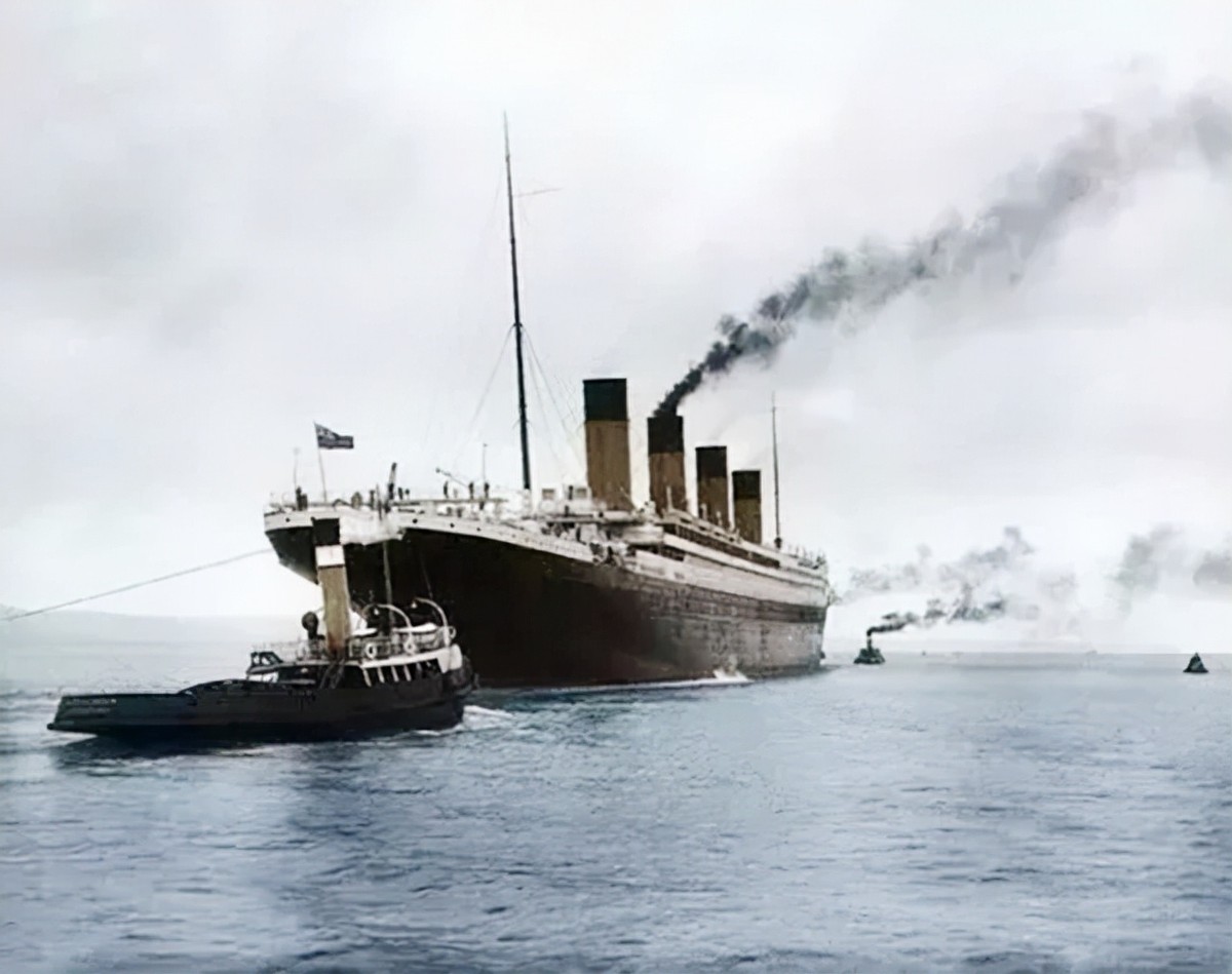 泰坦尼克号沉船时间(泰坦尼克号1985年就被发现，为何不打捞？考古学者：碰都不可以碰)
