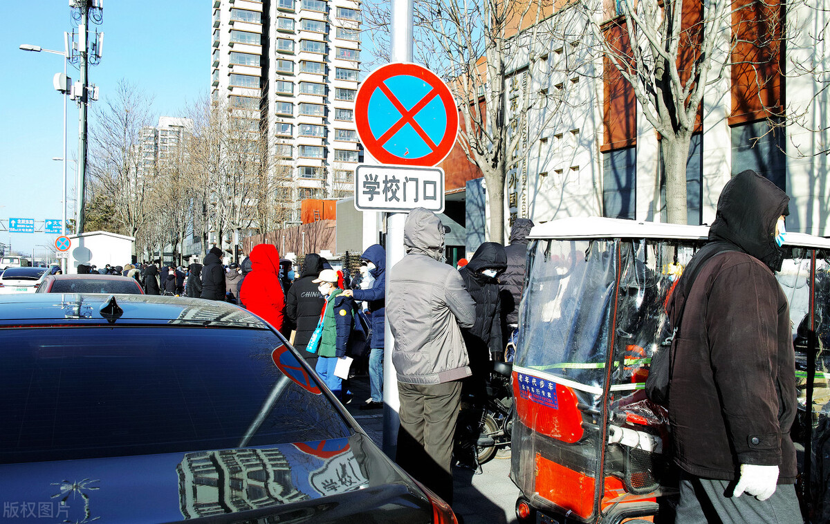 雅迪/金彭/凤凰3款电动三轮车，最大跑100km，经济实惠，接娃专用